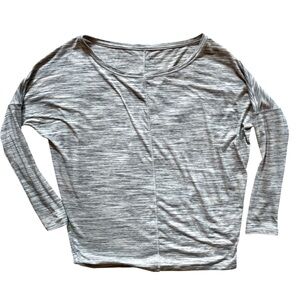Athleta Gray Long Sleeve Tee